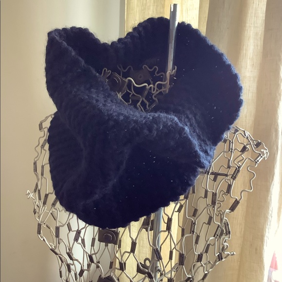 COS 100% wool cowl, dark navy. Great for winter! Excellent condition. OS. - Picture 1 of 3